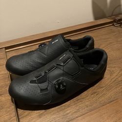 Shimano RC3 Wide - 46E Road Cycling Shoes