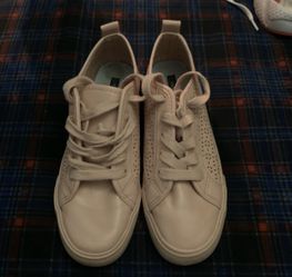 Tommy Hilfiger women shoes