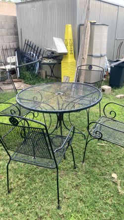 Wrought iron Metal Patio Set