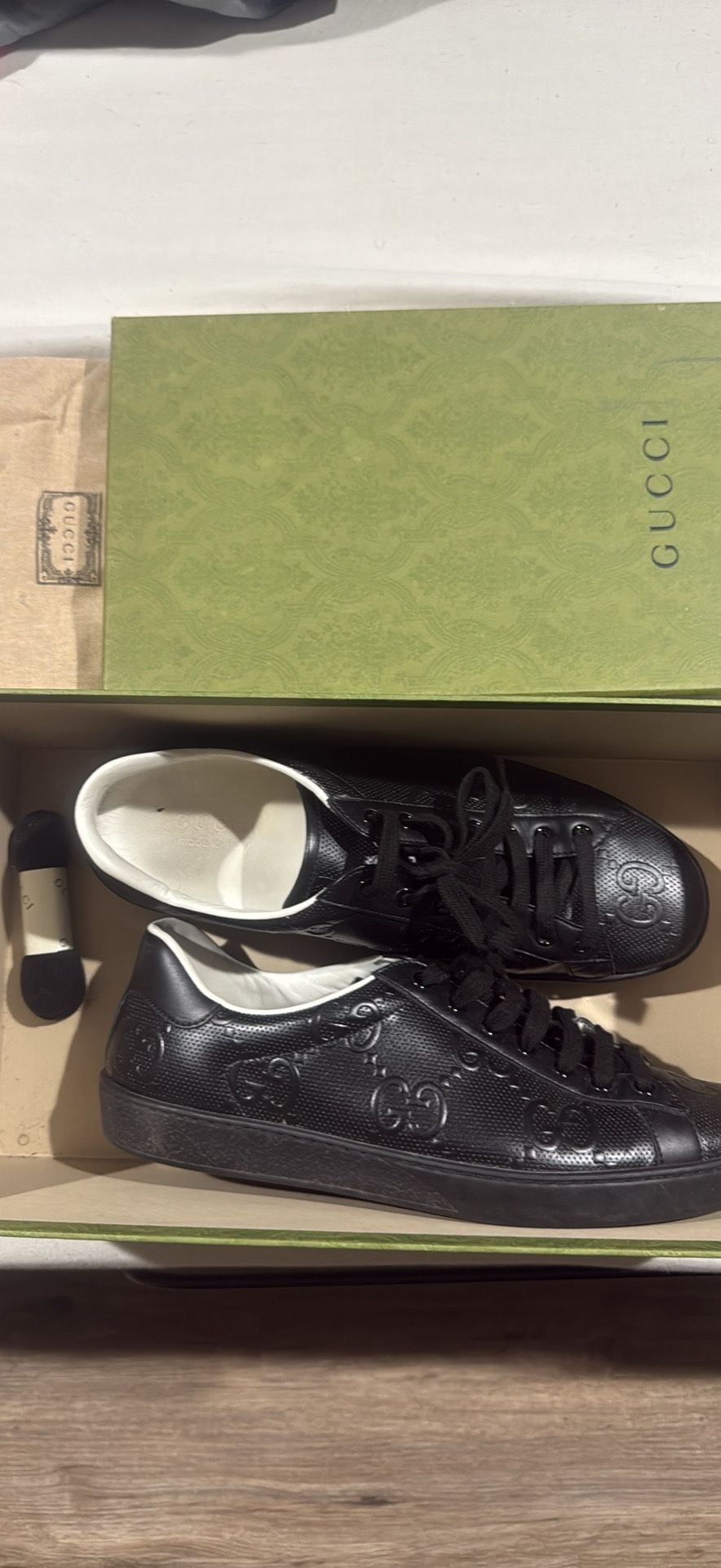 Gucci Shoes Size 10.5 Clean