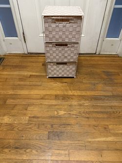 Pink 3 Draw Wicker Cubby 