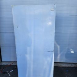 Frigidaire 20.2-Cu. Feet Frost-free Upright Freezer
is in good working condition