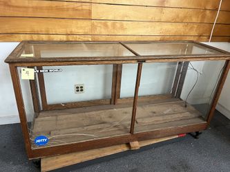 Vintage Oak Display Case - Great for Retail or Collectibles #4