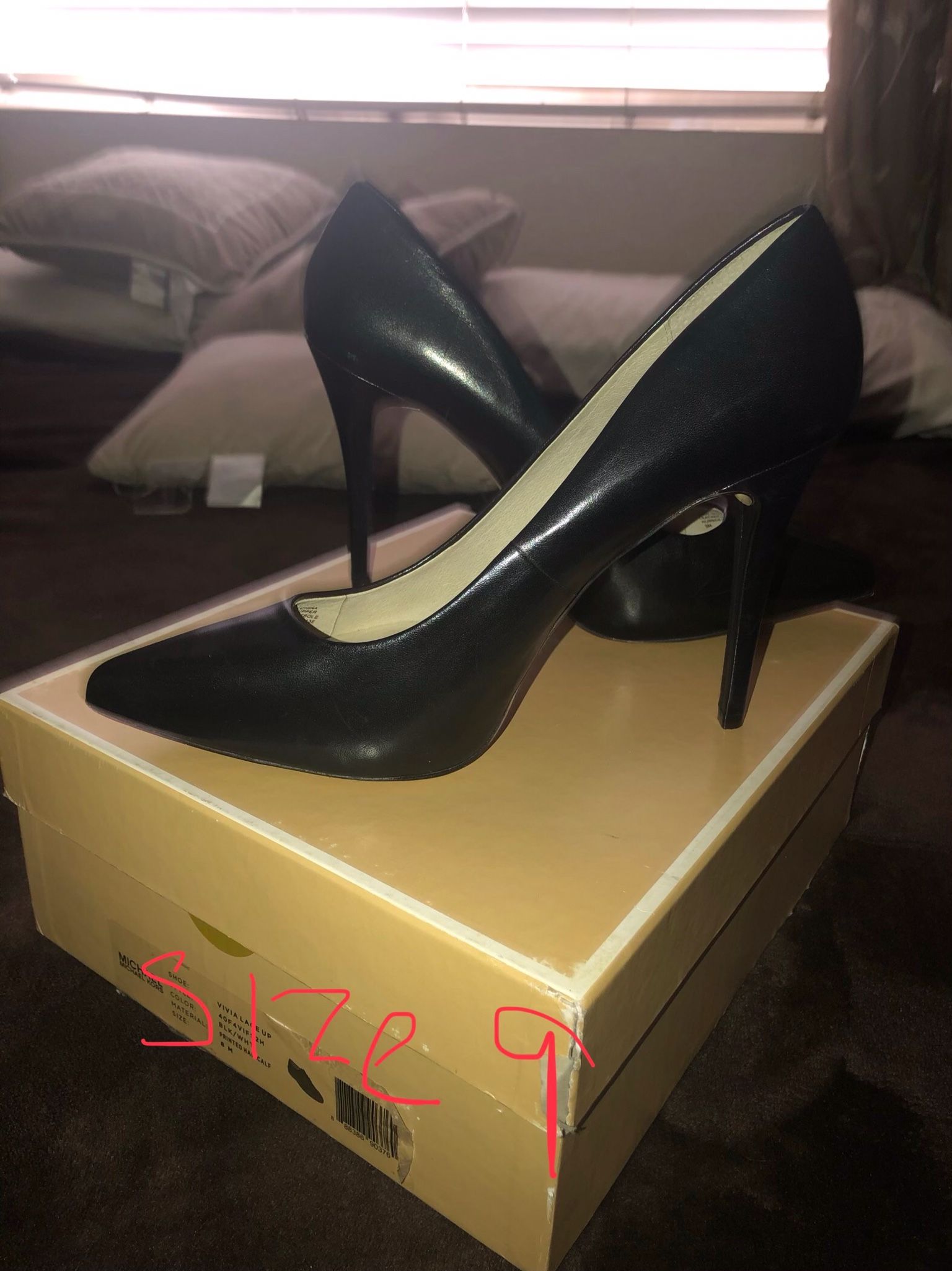 MK Black Heel Size 9