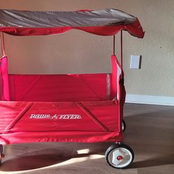 Radio flyer red wagon