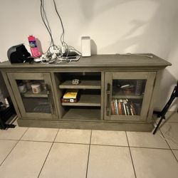 Entertainment Stand 