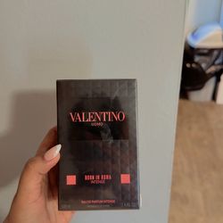Valentino Uomo Born In Roma Intense (100ml)