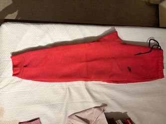 BRANDNEWWW RED NIKE TECH PANTS 2XL