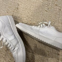 Nike Air Jordan 1 Low Triple White – Size 14 – Excellent Condition