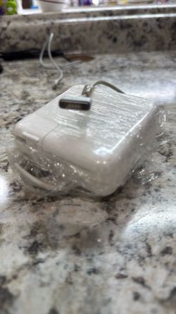 Apple Mac charger