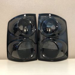 05-11 Dodge Dakota Smoked Tail Lights