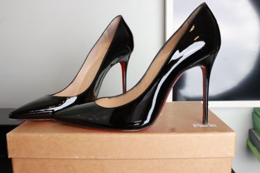 Christian Louboutin Decollette Size 37.5