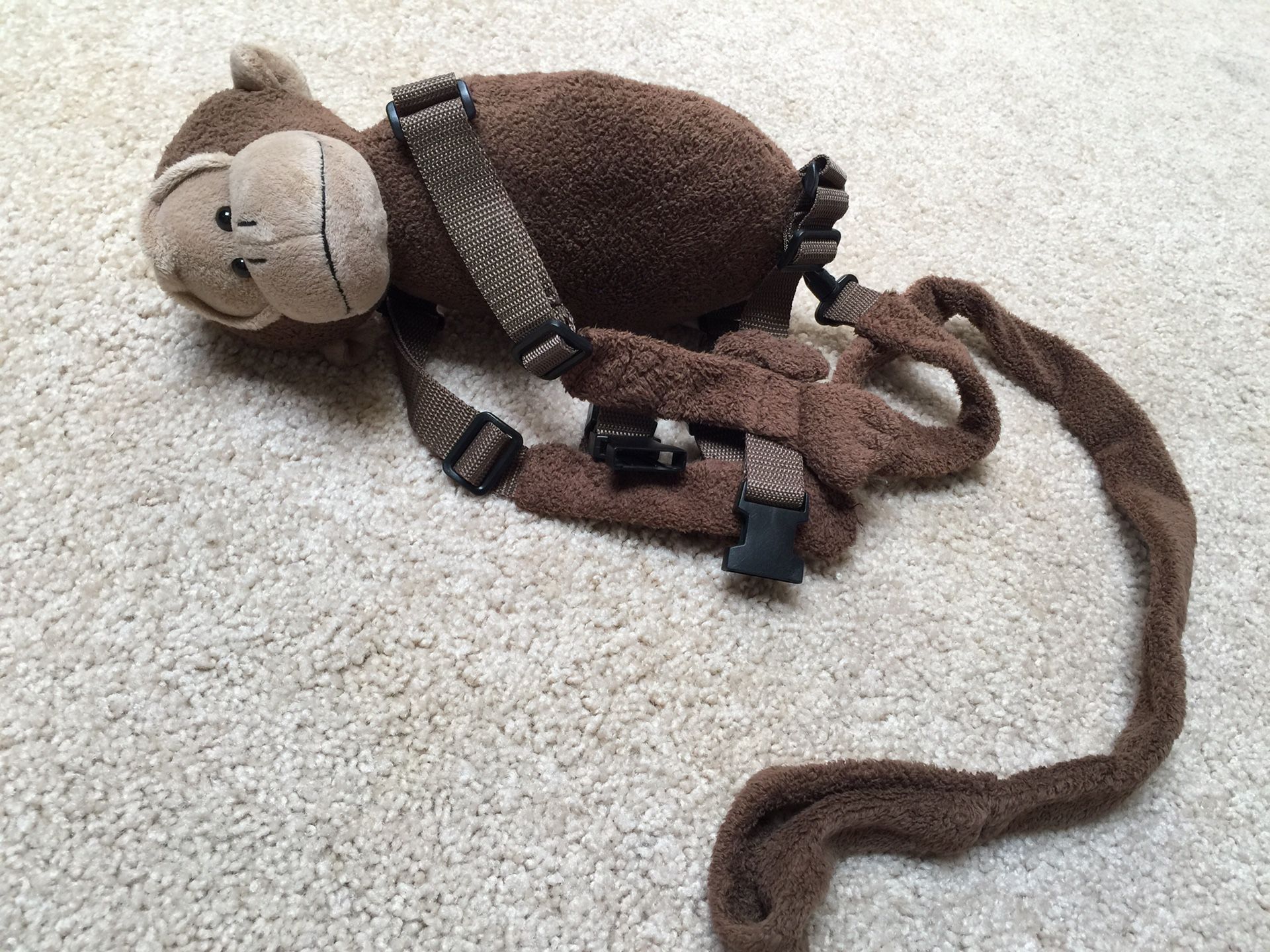 Monkey toddler backpack/leash