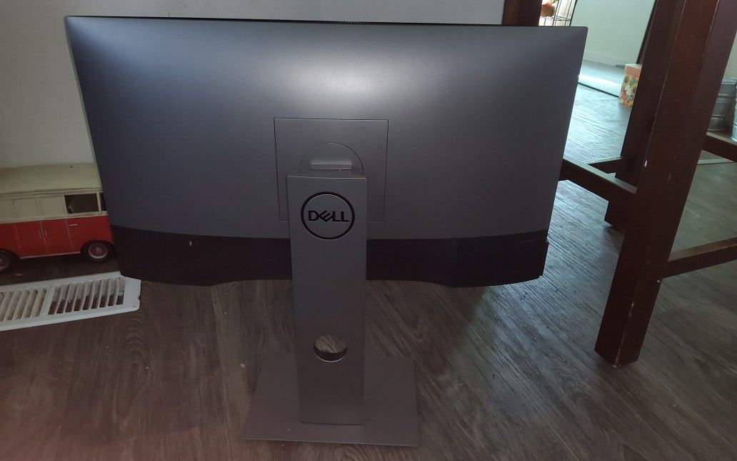Dell U2419H