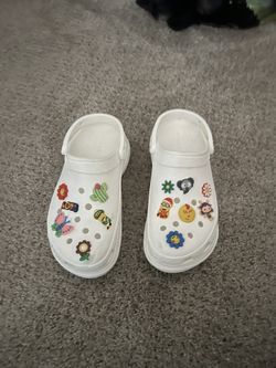 Woman’s Platform Crocs