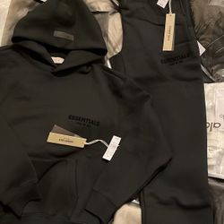 Essentials hoodies 