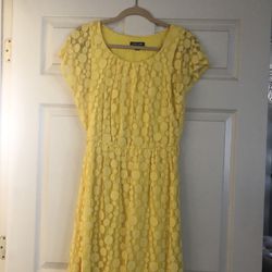 Preloved Lace Dress in Yellow
