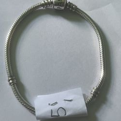 7.5 Inch Pandora Bracelet 