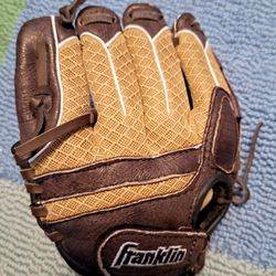 Franklin Toddler Baseball Glove 