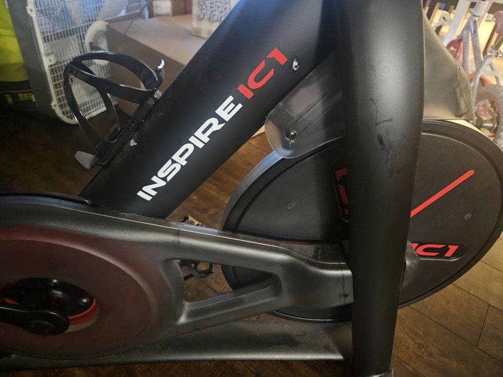 Exercise Bike Inspire IC1