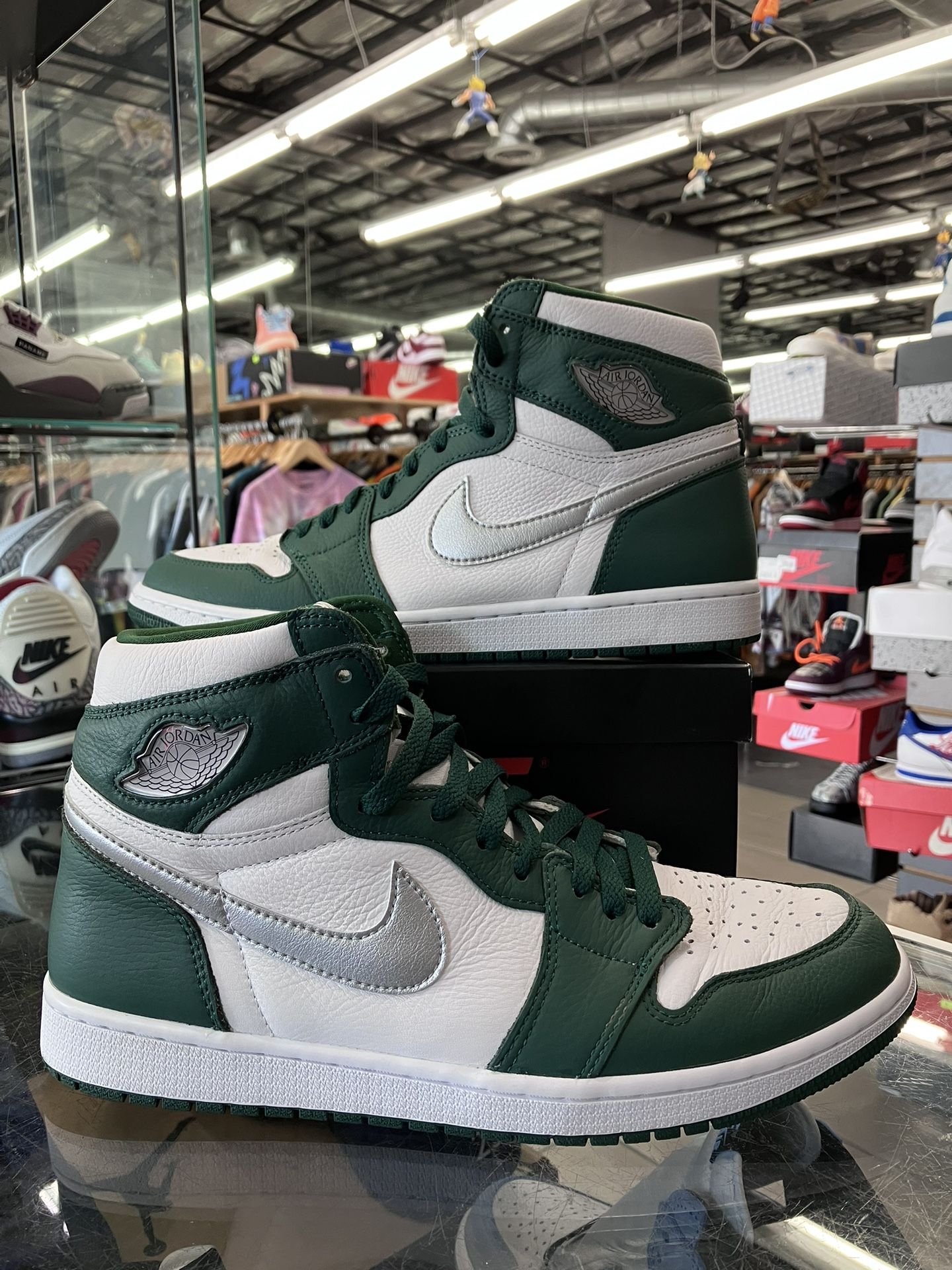 Air Jordan Retro High Gorge Green