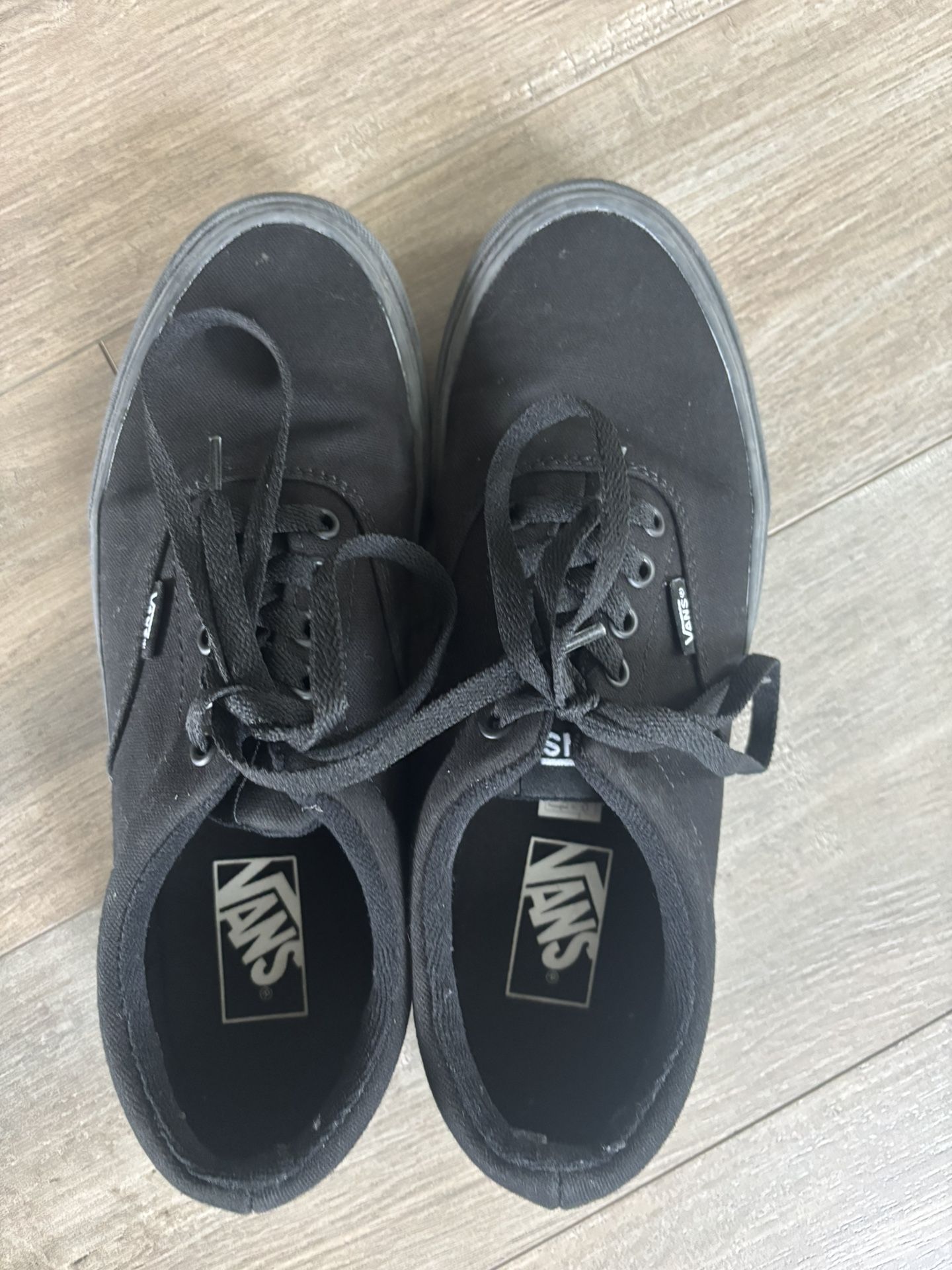 Vans, Black sneakers