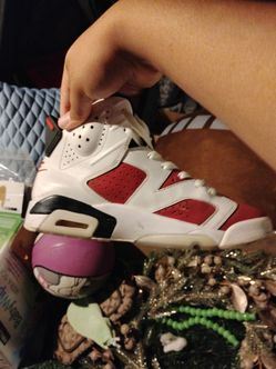 Air Jordan 6 Retro "Carmine"