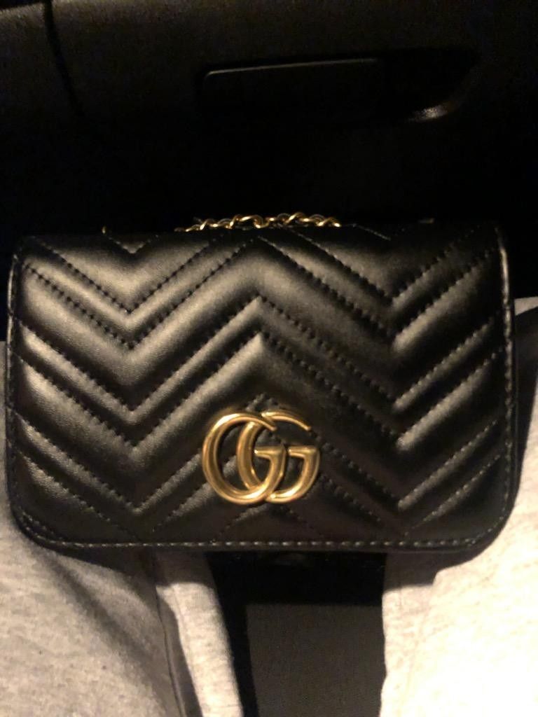 Gucci GG Marmont black crossover bag