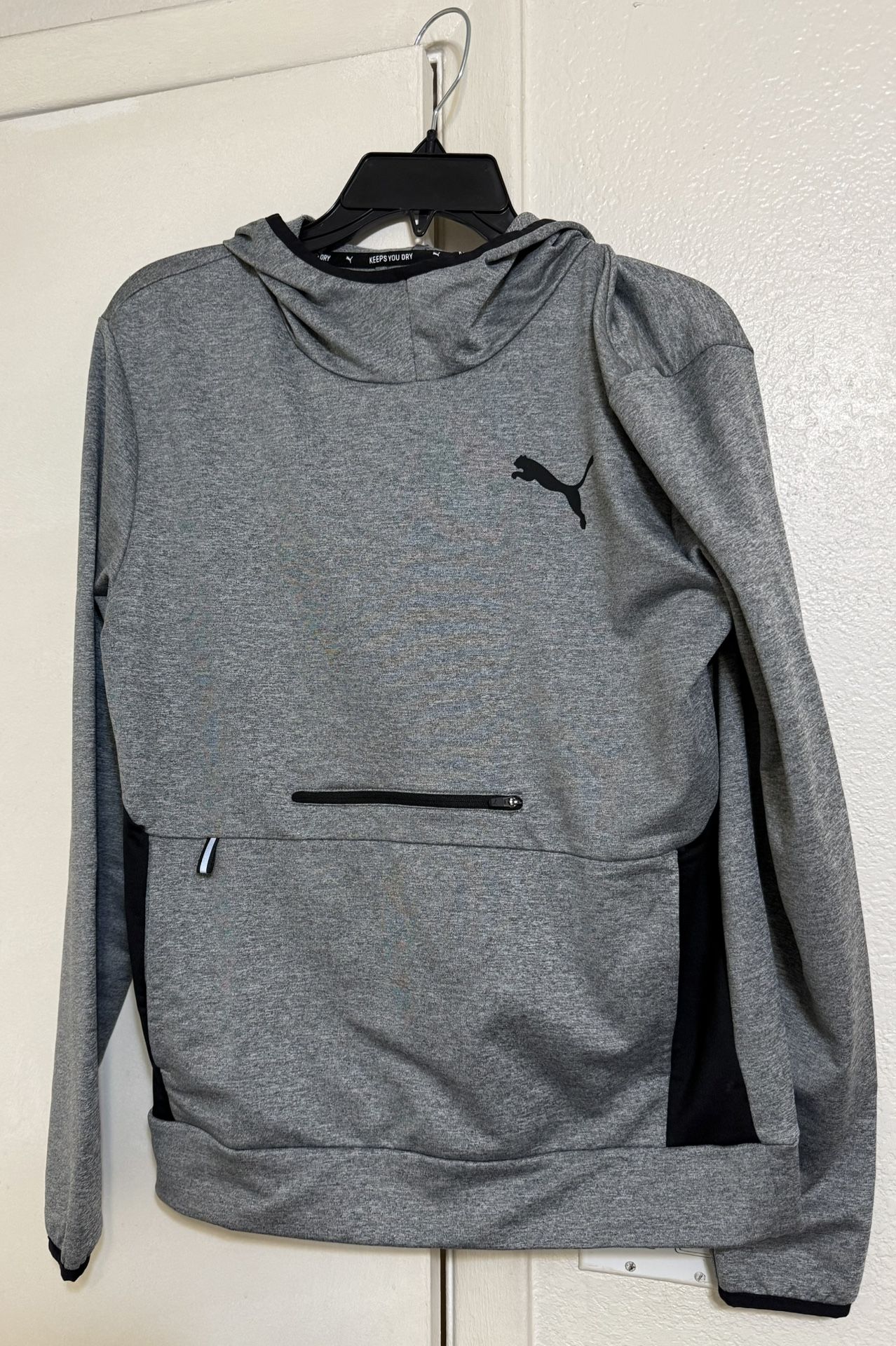 Puma Men’s Size Small Sweatshirt