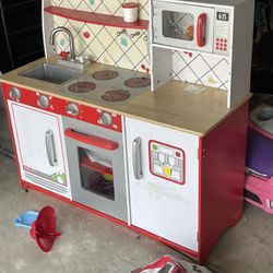Kids craft Kitchen  