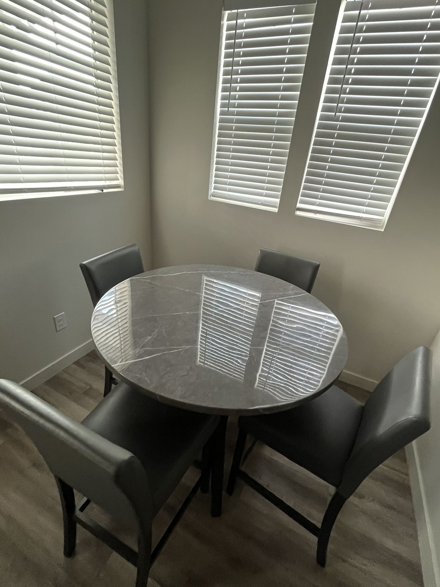 Dining Table Set Of 4 Chairs