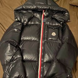 moncler montbeliard