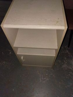 Bed side table