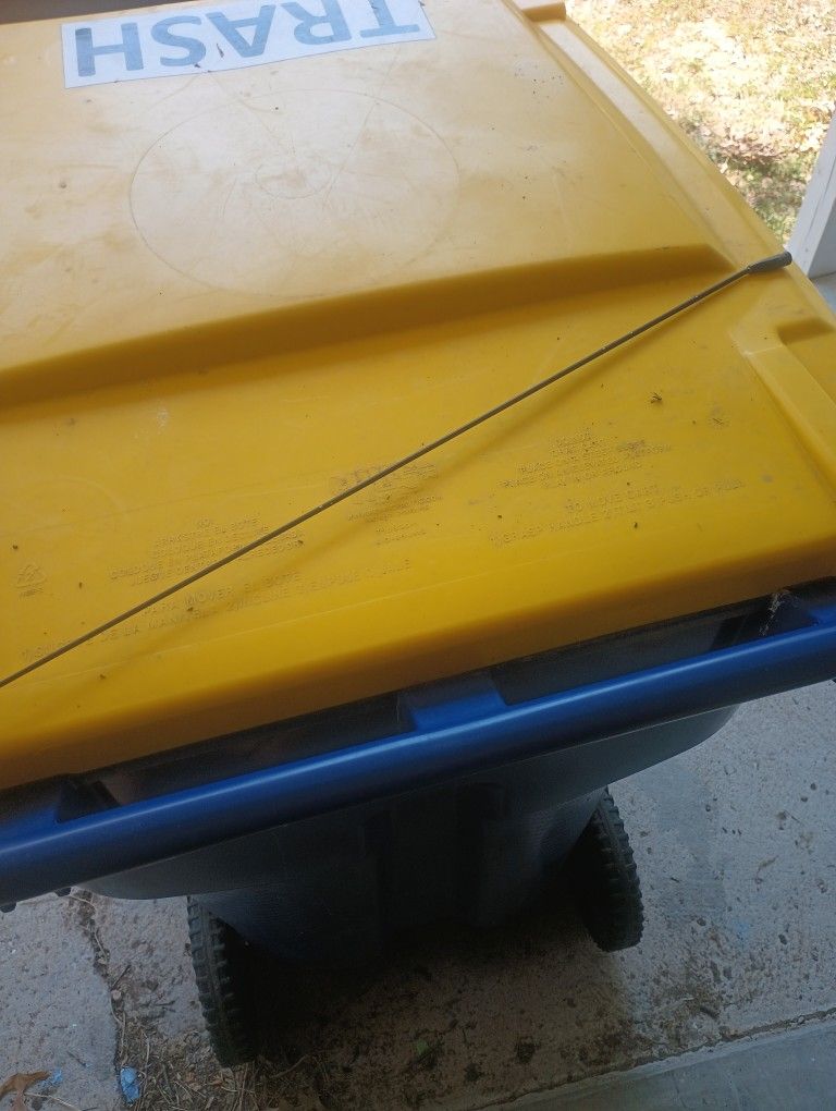2004 Chevy Cavalier car Antenna W/ bend