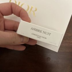 NIB CHRISTIAN DIOR PARIS AMBRE NUIT EAU DE PARFUM SPRAY SAMPLE TRAVEL .06 FL OZ