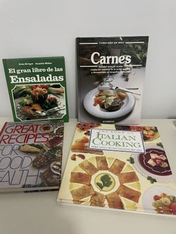 Five Vintage Cookbooks Salad/carnes/ Italian/ Simply Delicious/Great Recipes