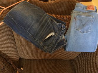 Womens Capris Levis American Eagle 12