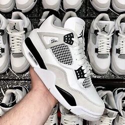 Air Jordan 4 Retro “Military Black”
