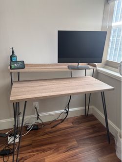 2 Level Desk/Entryway Table