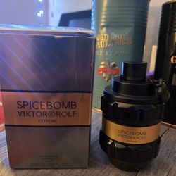 Viktor Rolf Spicebomb