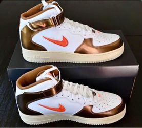 AIR FORCE 1 MID QS Size Mens 12 - NEW