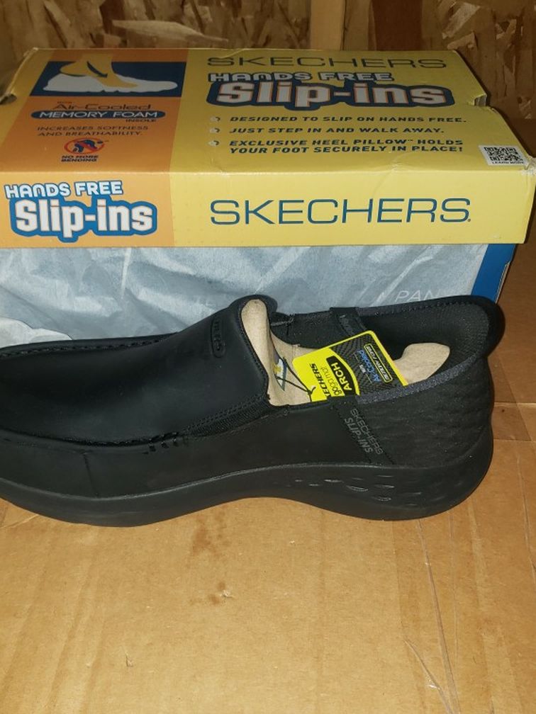 Sketchers Slip Ins
