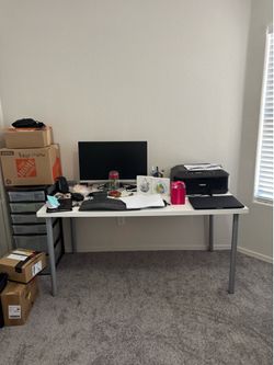 White Ikea desk with removable legs. Moving. Can’t take.