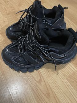 BALENCIAGA 1 Tracks