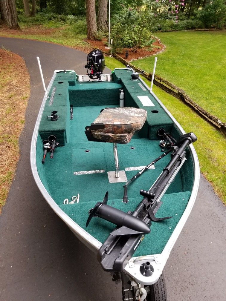Aluminum Bass Boat