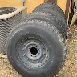 Humvee Parts Tires 12-bolt Wheels Run-flat