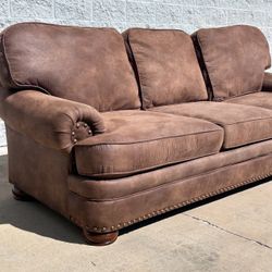 Gallery Furniture 2pc. Sofa Set