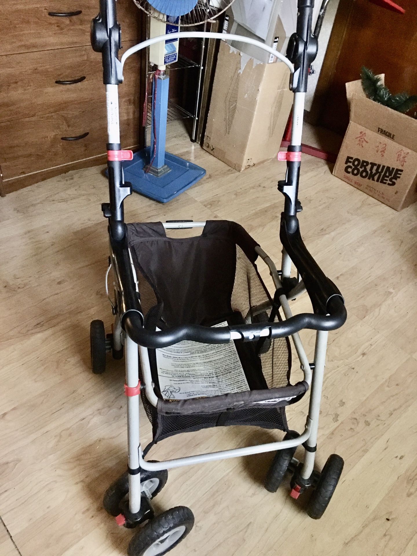 Graco snap and go stroller