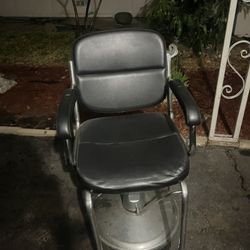 barber chair