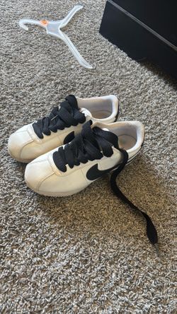 Nike Cortez Fat Laces size 8.5
